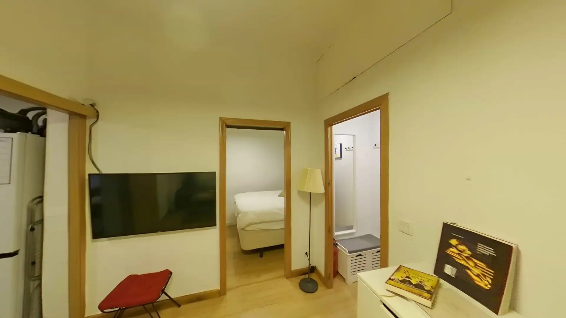 Flat with lift to rent in Calle del Conde Duque, imagen 3