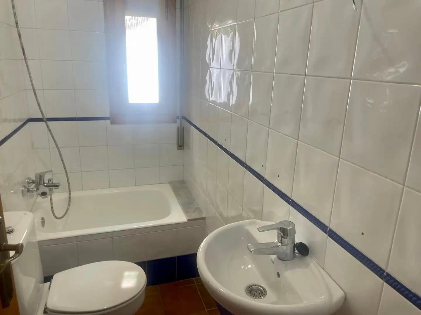 Baño de Casa o chalet de alquiler en Esplugues de Llobregat con Aire acondicionado, Calefacción y Horno