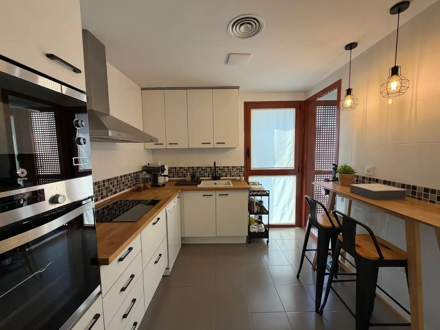 Kitchen of Flat for sale in Almazora / Almassora  with Storage room, Furnished and Oven