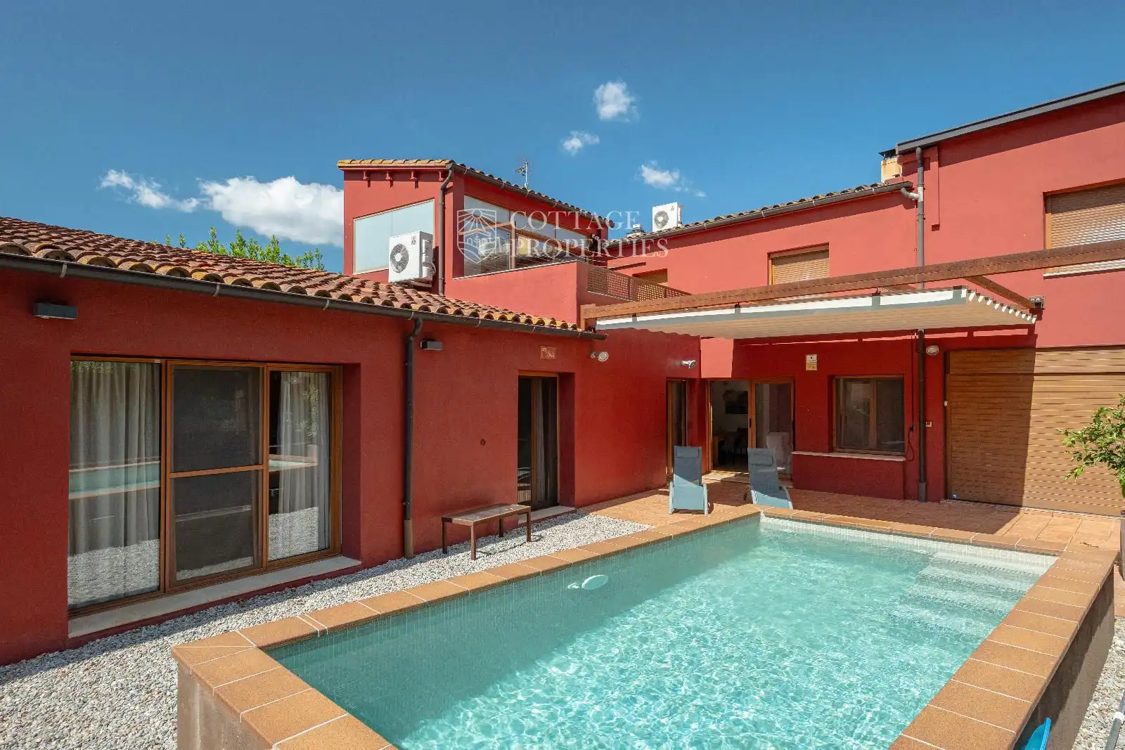 Casa con piscina in vendita a Trull
