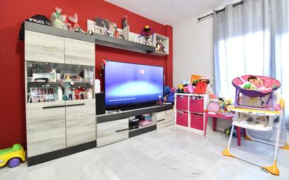 Living room of Flat for sale in Churriana de la Vega  with Air Conditioner and Terrace