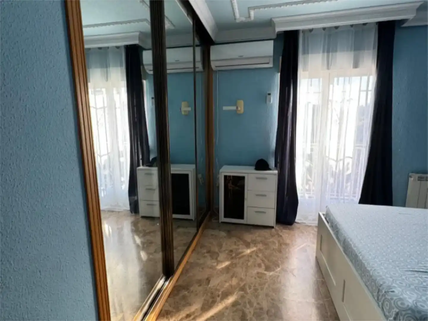 Dormitori de Casa o xalet en venda en Seseña amb Aire condicionat, Piscina i Balcó
