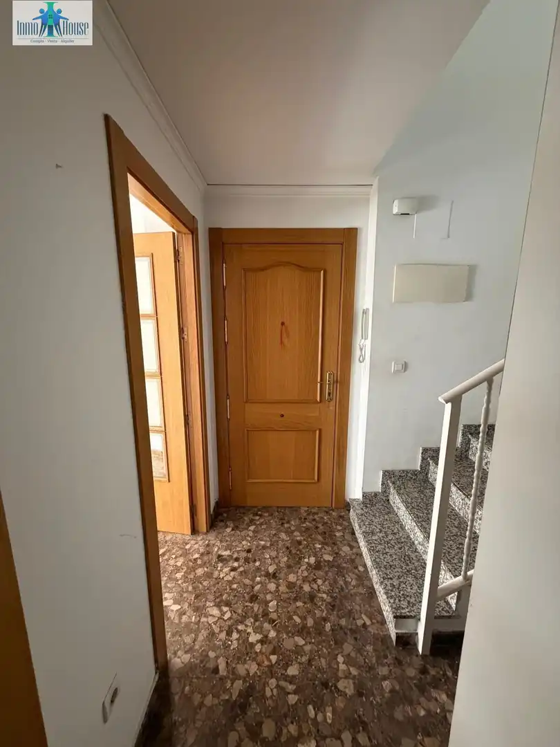 Dúplex en venta en Albacete con Calefacción y Amueblado