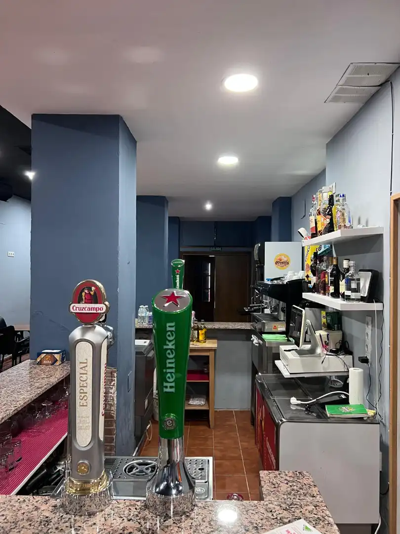 Gewerbefläche zum Verkauf in Calle María Auxiliadora 11, imagen 5