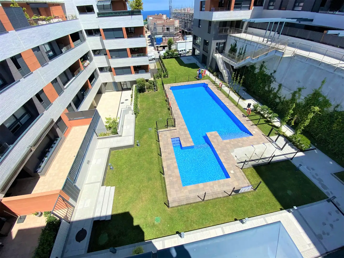Piso en venta en Calle de la Granja, Cotolino