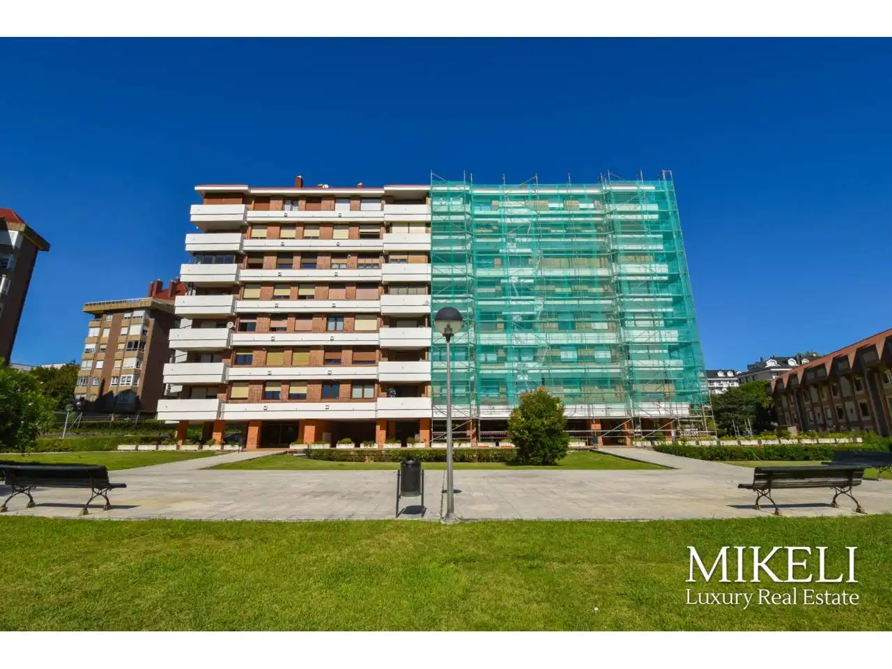 Exterior view of Flat for rent in Valdenoja