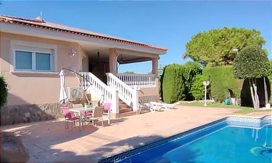 Swimming pool of Flat for sale in Mutxamel  with Air Conditioner, Heating and Private garden