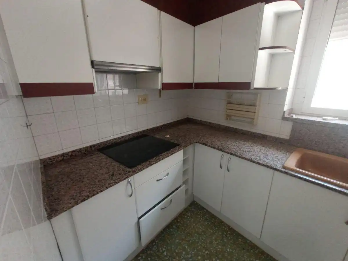 Cuina de Planta baixa en venda en La Ràpita amb Calefacció