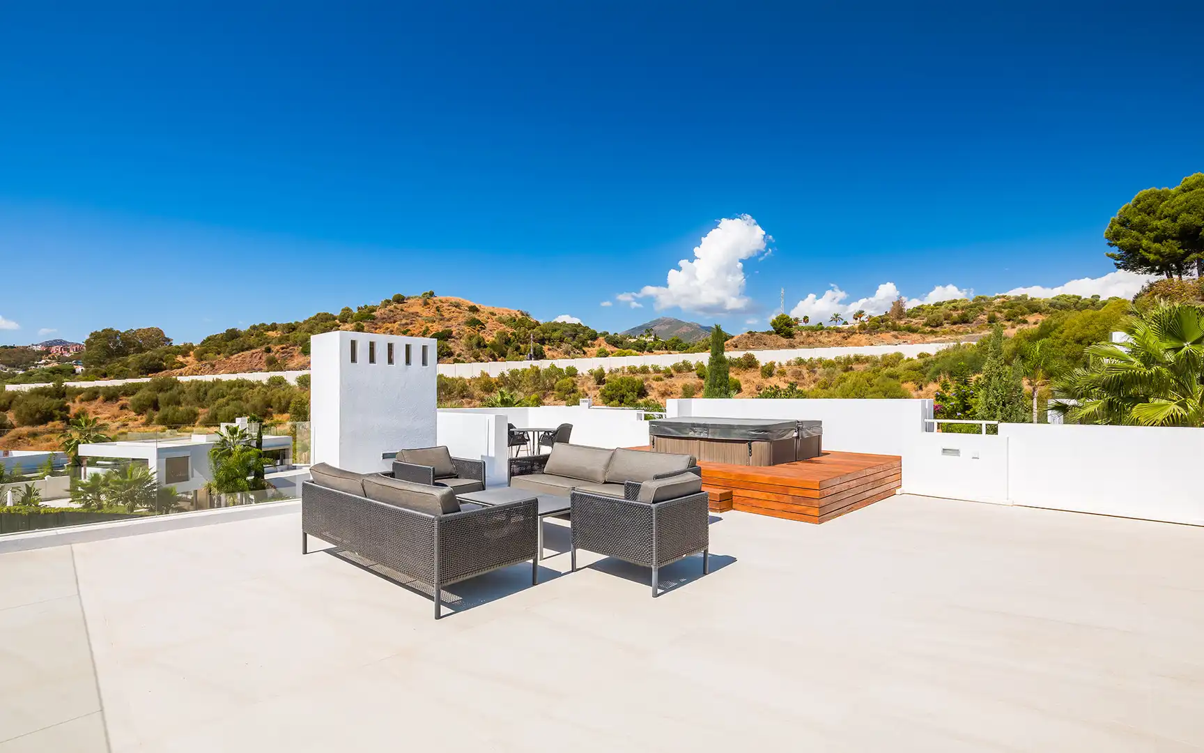 House with terrace for sale in Nueva Andalucía, imagen 35