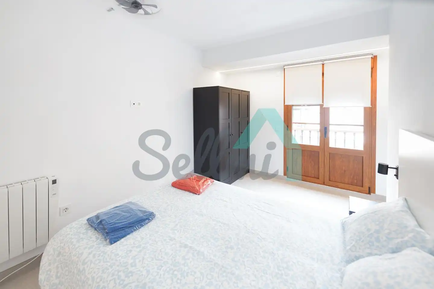 Schlafzimmer von Wohnung zur Miete in Oviedo  mit Heizung, Möbliert und Balkon