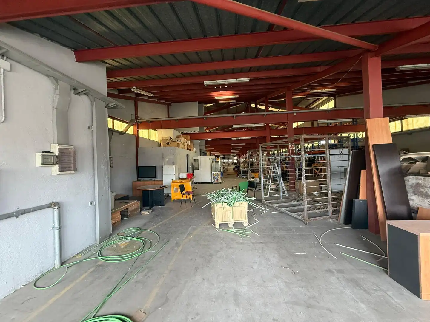 Industrial building with lift for sale in Zona Industrial, imagen 10