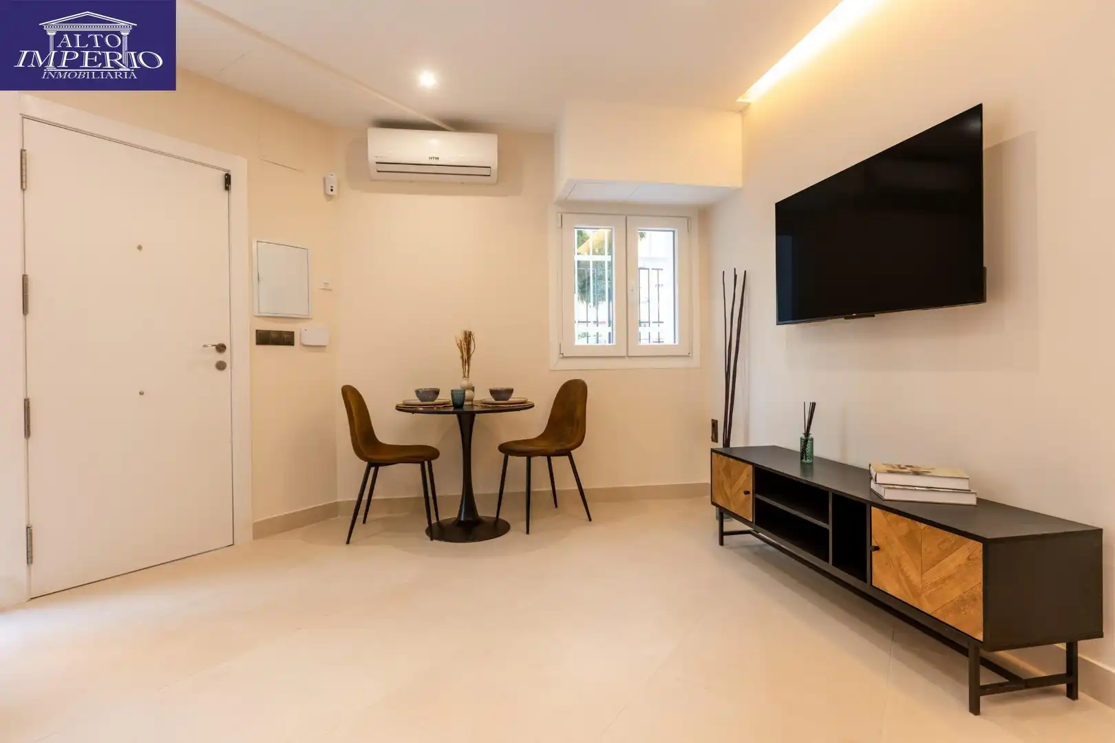 Sala de estar de Apartamento en venta en Granada con Aire acondicionado y Calefacción