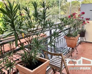 Balcony of House or chalet for sale in Sabadell  with Heating and Parquet flooring