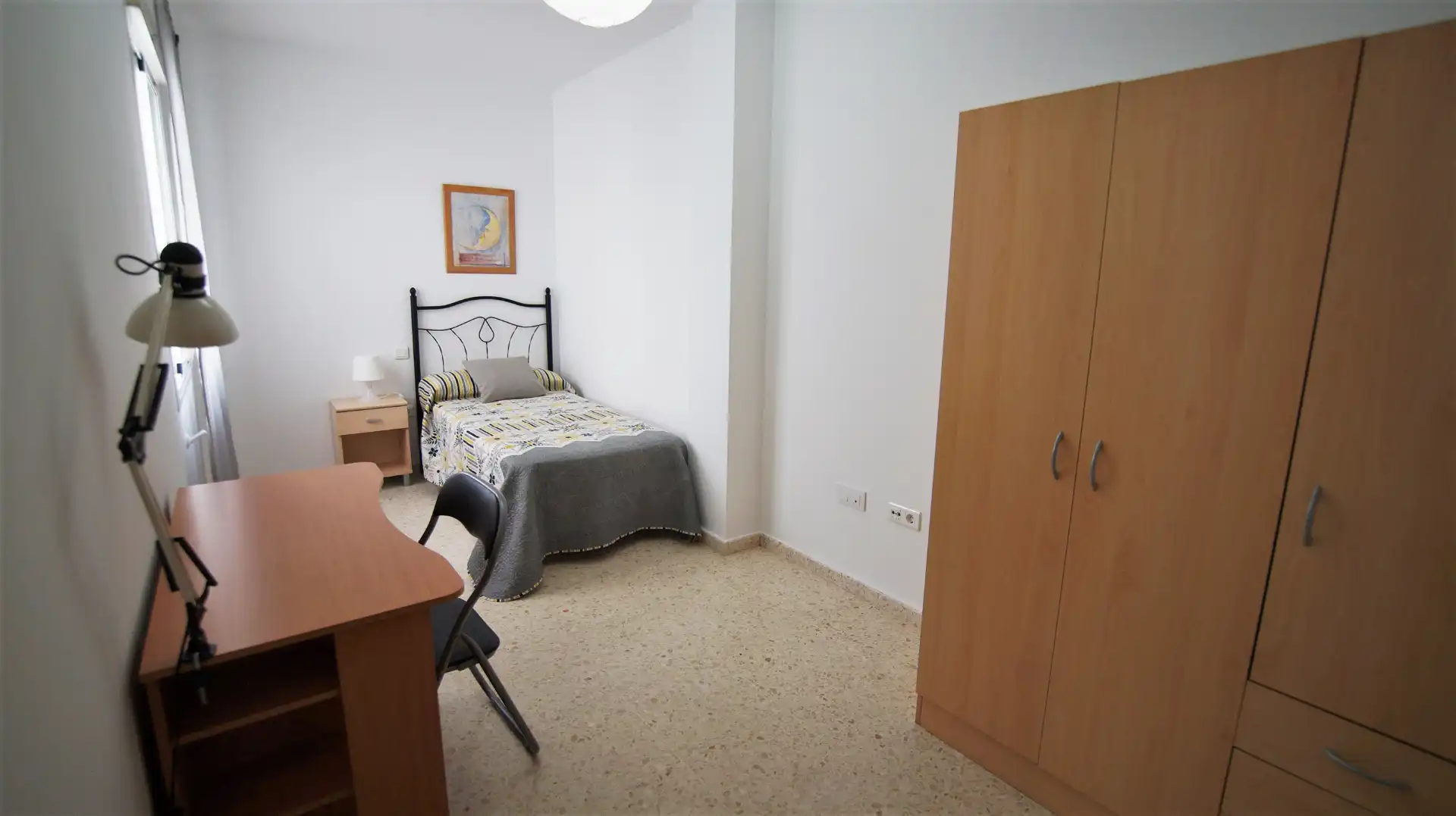 Bedroom of Flat for rent in Badajoz  with Air Conditioner, Furnished and Oven