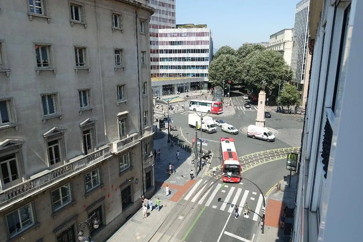Außenansicht von Maisonette zum Verkauf in Bilbao  mit Heizung und Balkon