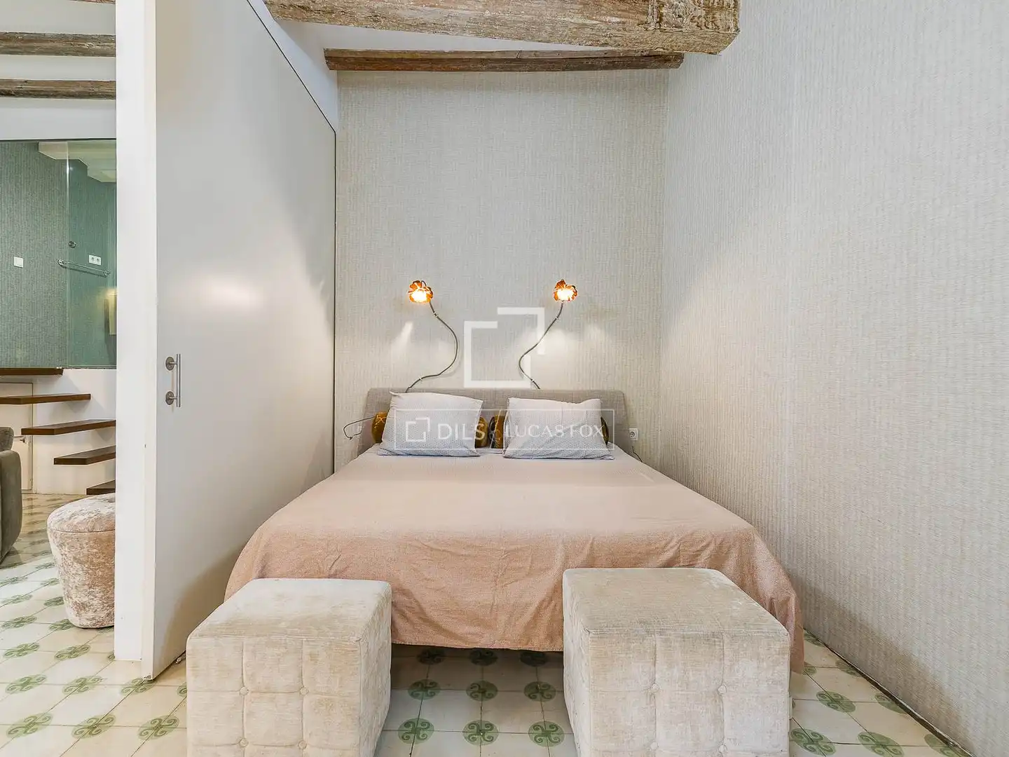 Bedroom of Flat for sale in Barcelona  with Air Conditioner, Terrace and Balcony