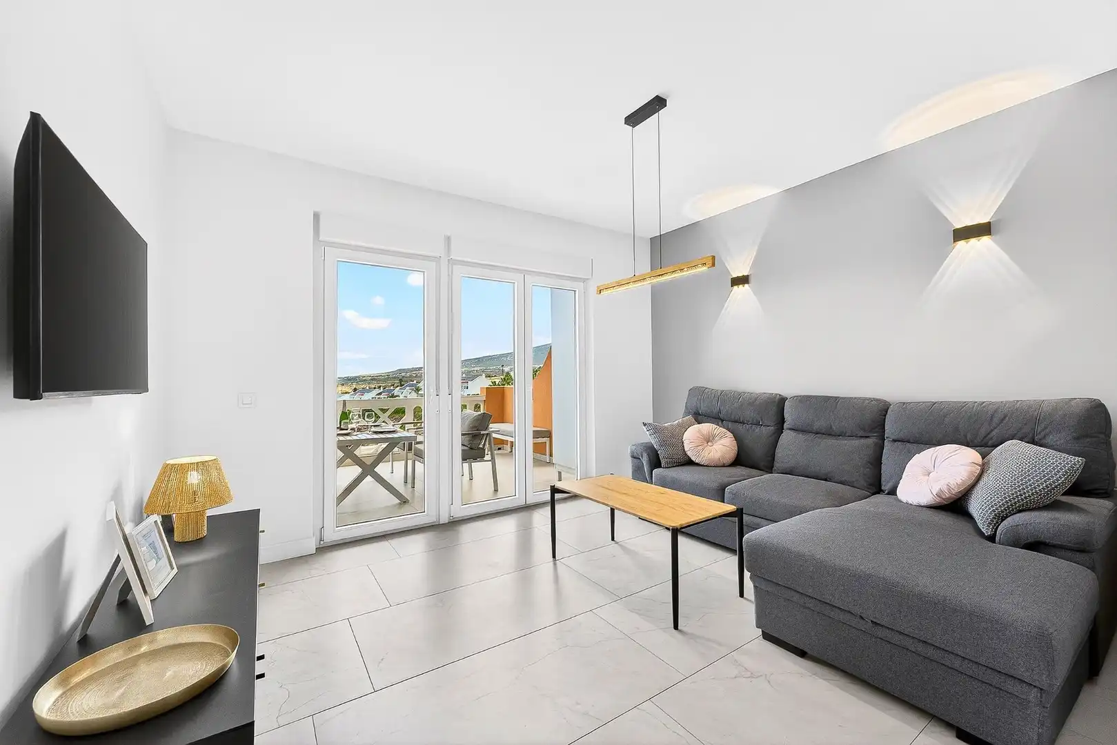 Apartament en venda a Calle Países Bajos, imagen 2