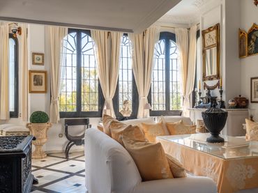 Villa con balcone in vendita a Este