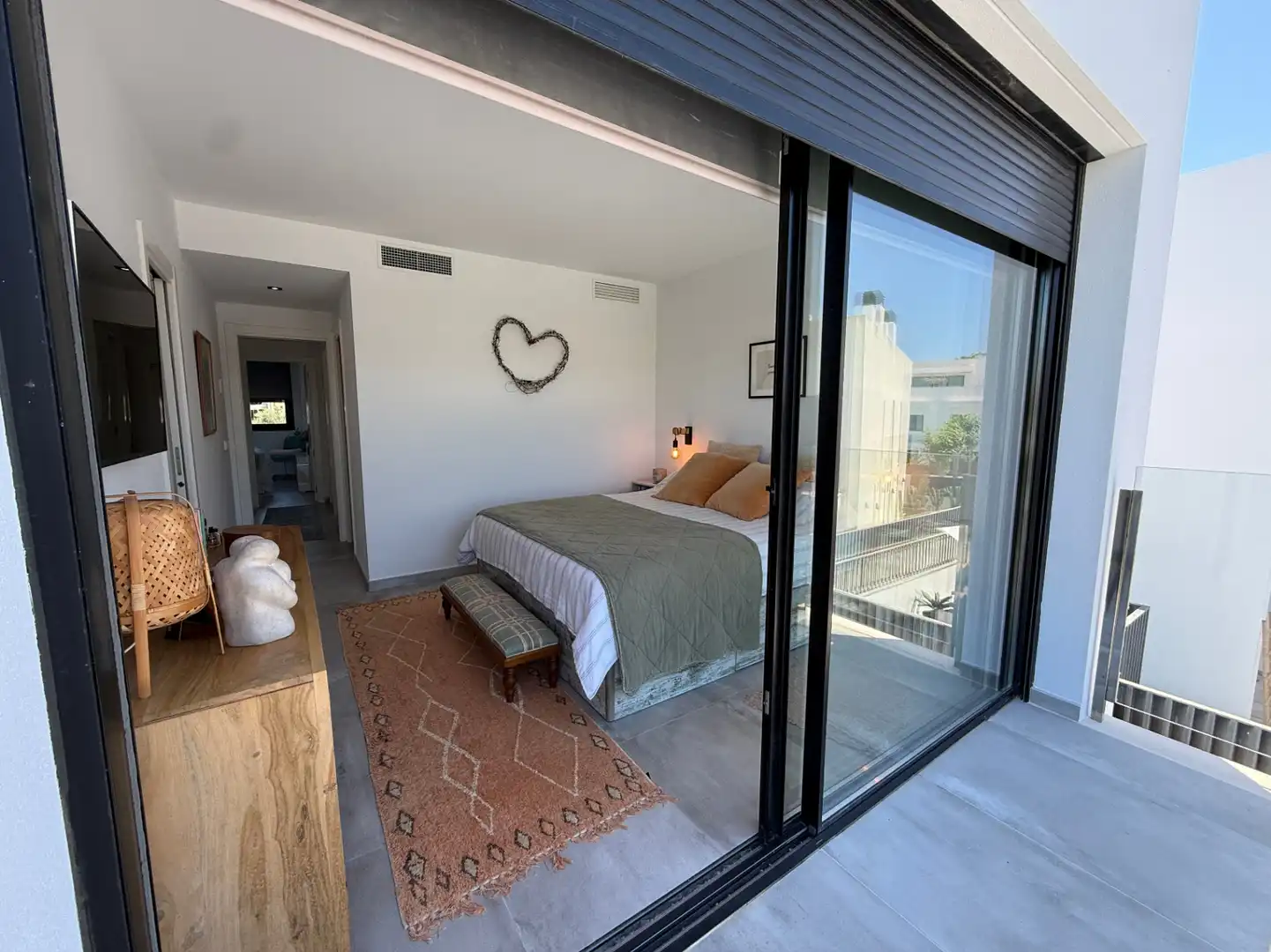 Bedroom of Houses for sale in Santa Eulària des Riu  with Air Conditioner, Heating and Terrace