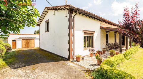 Foto 2 de Casa o chalet en venta en Barrio Helguera, Reocín, Cantabria