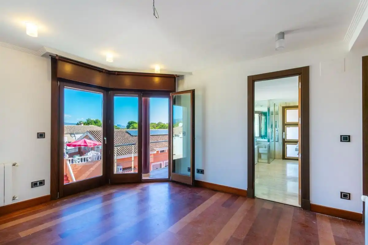 Casa o chalet en venta en L'Alfàs del Pi con Aire acondicionado, Jardín privado y Terraza