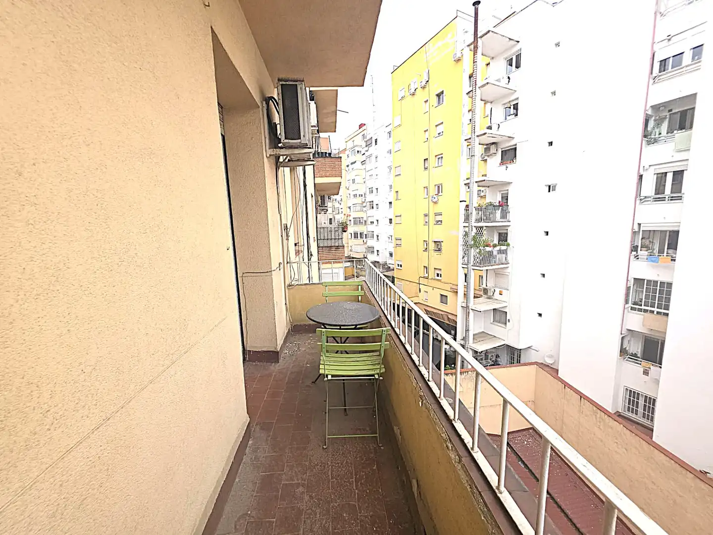 Pis amb terrassa en venda a Calle de Cavanilles, imagen 3