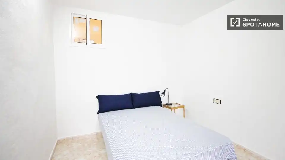 Room in El Raval