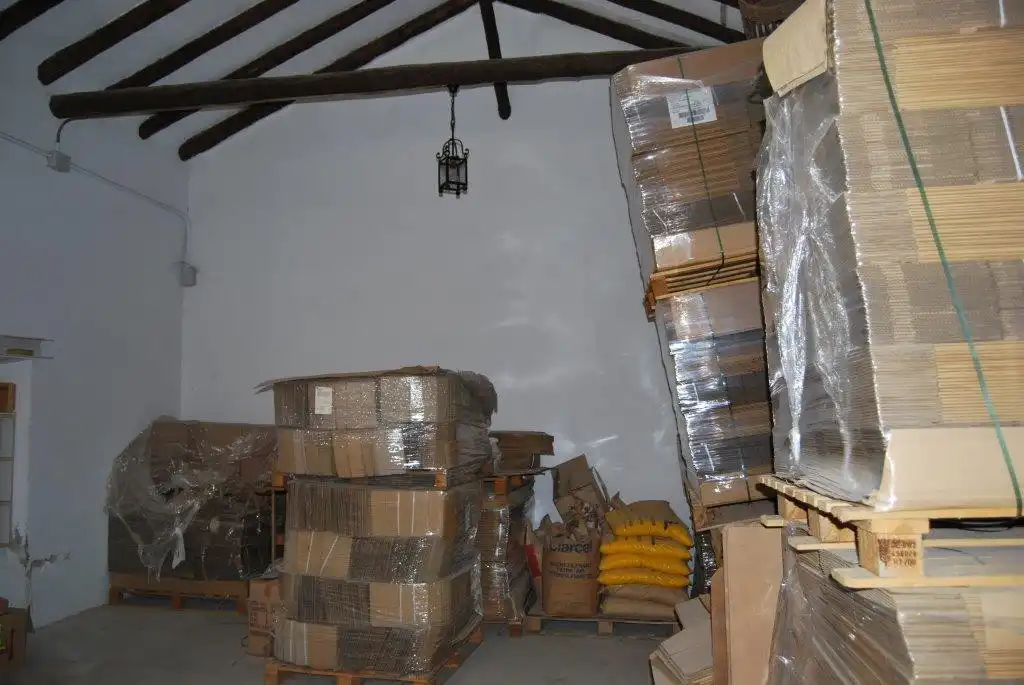 Nave industrial en venta en La Villa de Don Fadrique