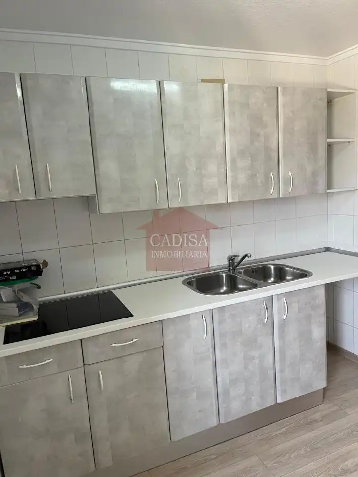 Cocina de Piso en venta en Ledesma con Calefacción y Balcón