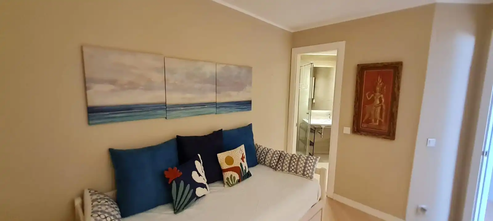 Habitación de Piso de alquiler en Valladolid con Calefacción y Amueblado
