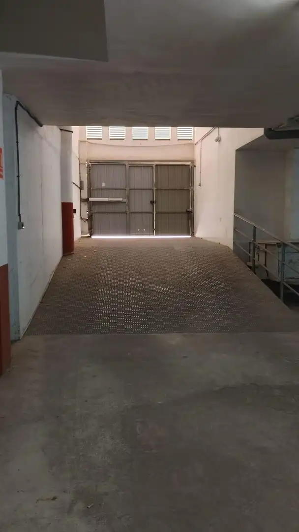 Planta baja en venta en La Unión con Aire acondicionado, Trastero y Amueblado