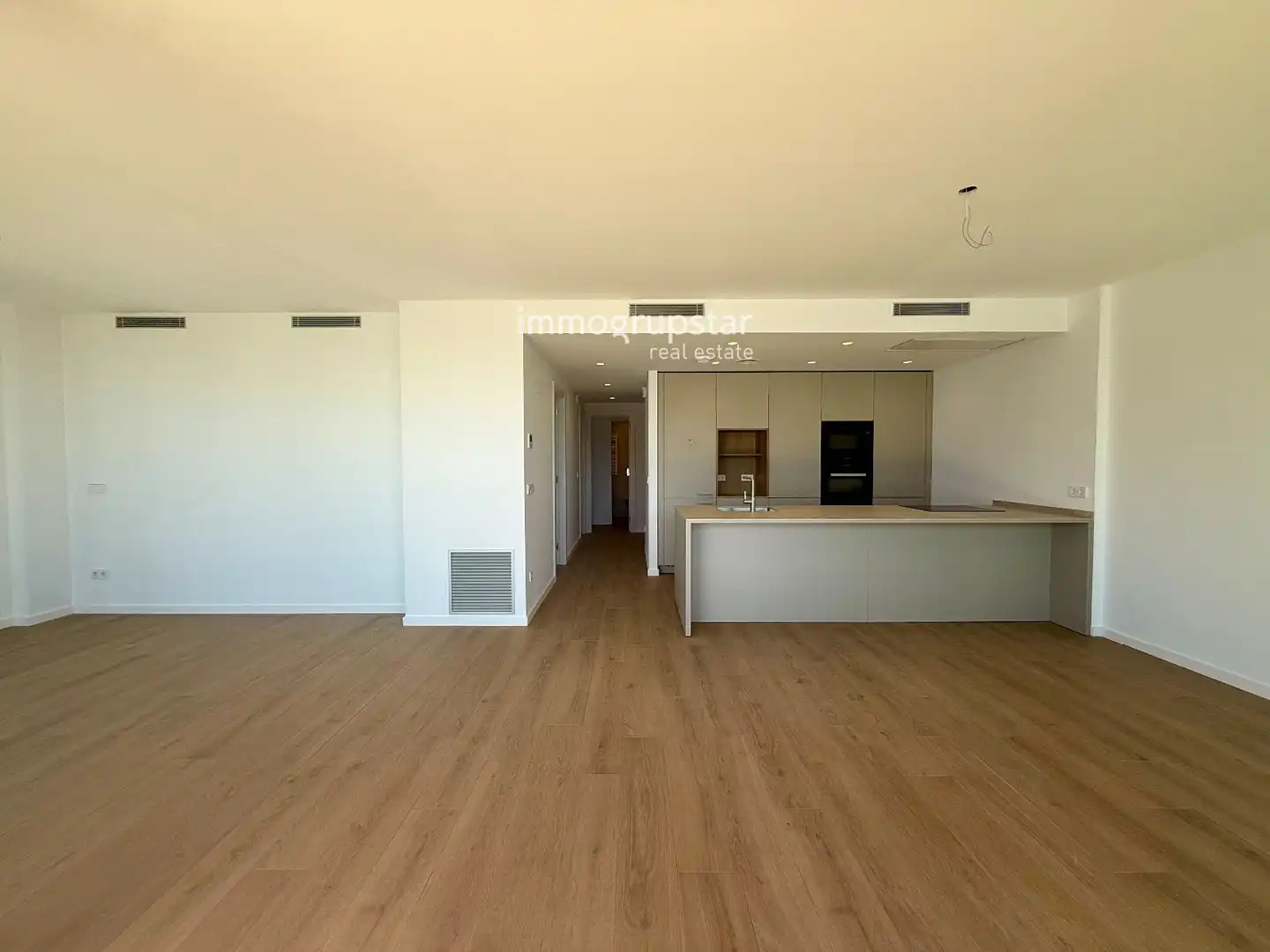 Apartament en venda a Cavall Bernat, Los Pinos - Politur