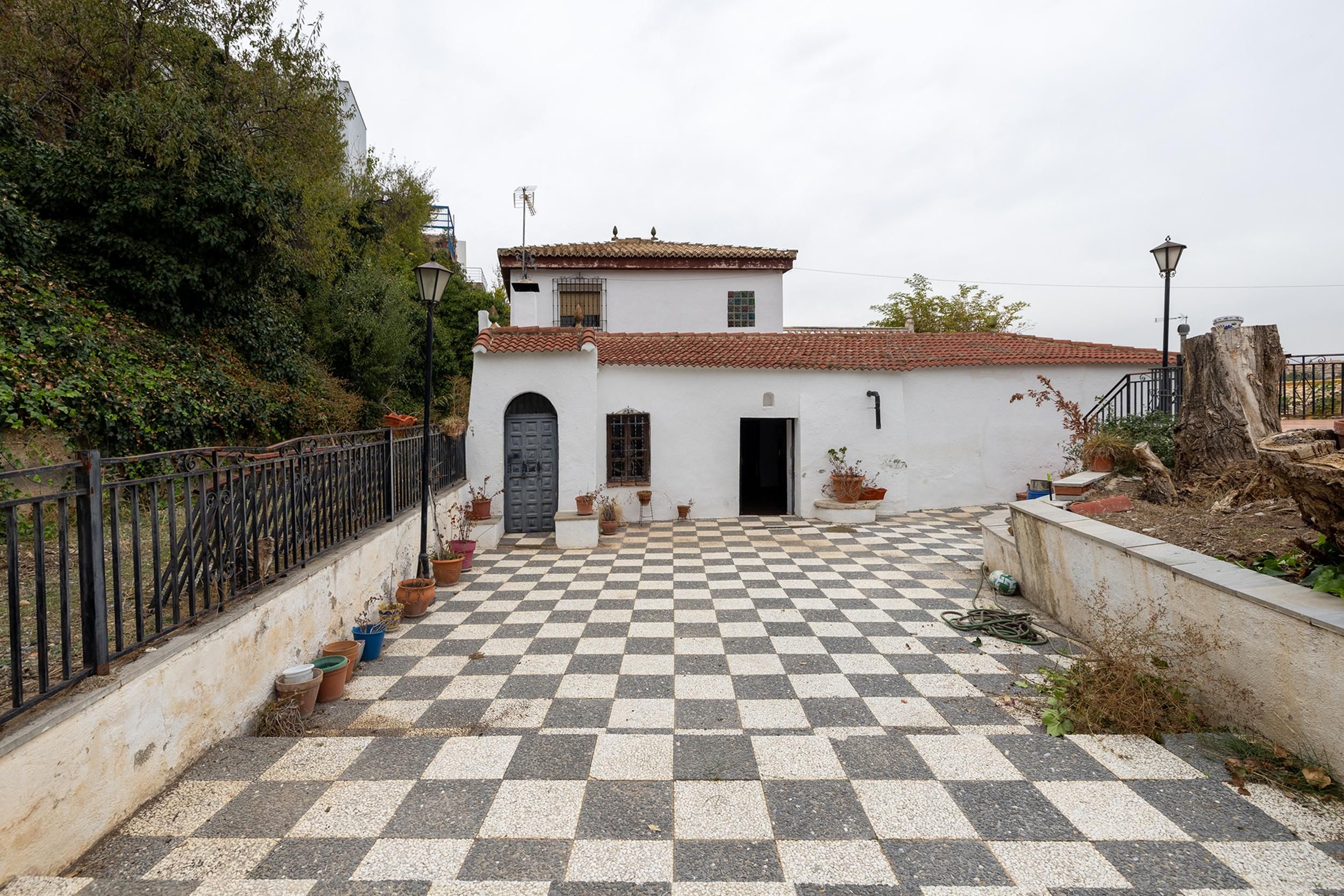 Außenansicht von Country house zum verkauf in Dílar mit Privatgarten