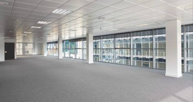 Oficina en Alquiler en N/A en El Poblenou