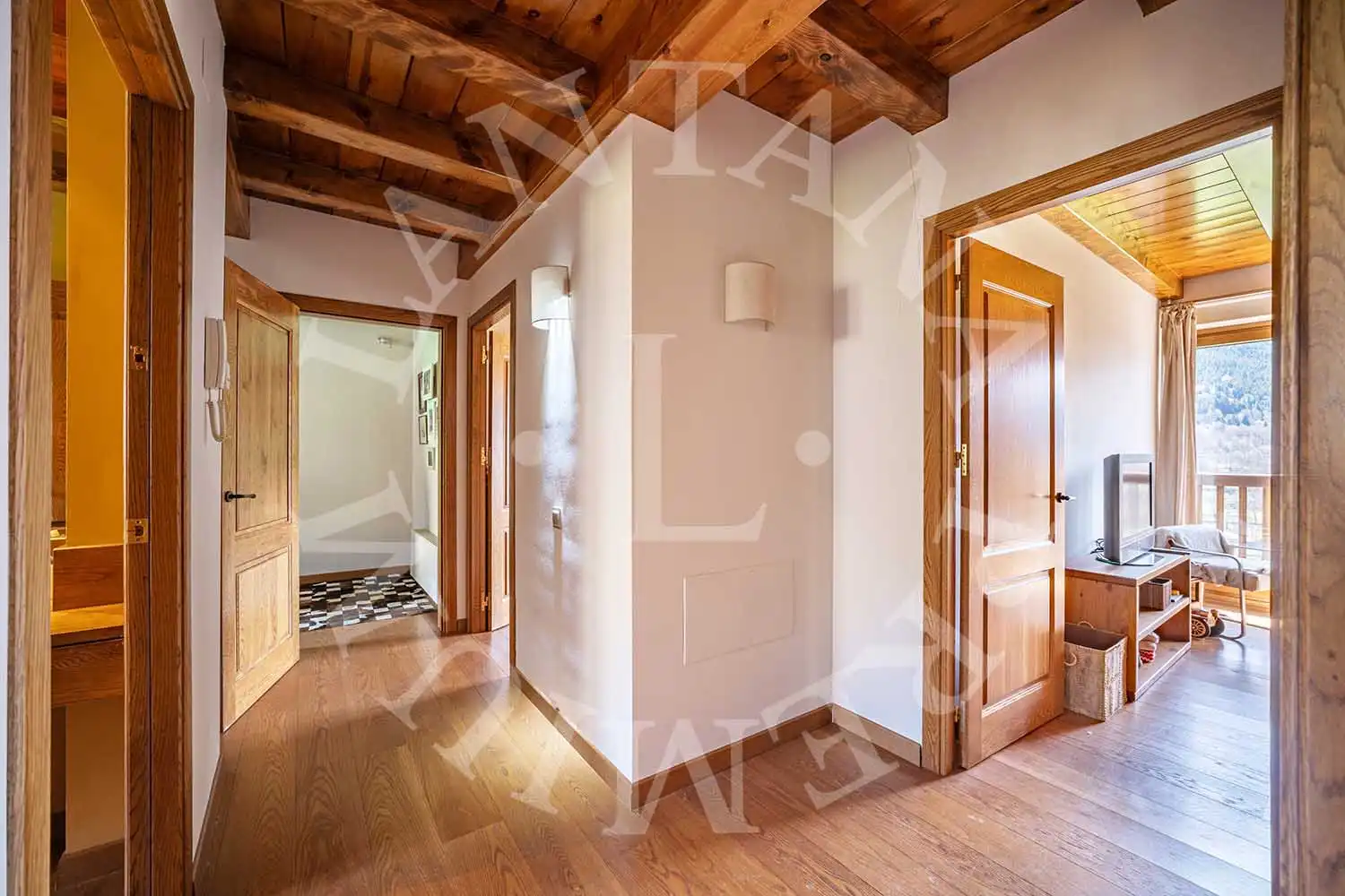 Casa adosada en venta en Naut Aran con Calefacción, Jardín privado y Parquet