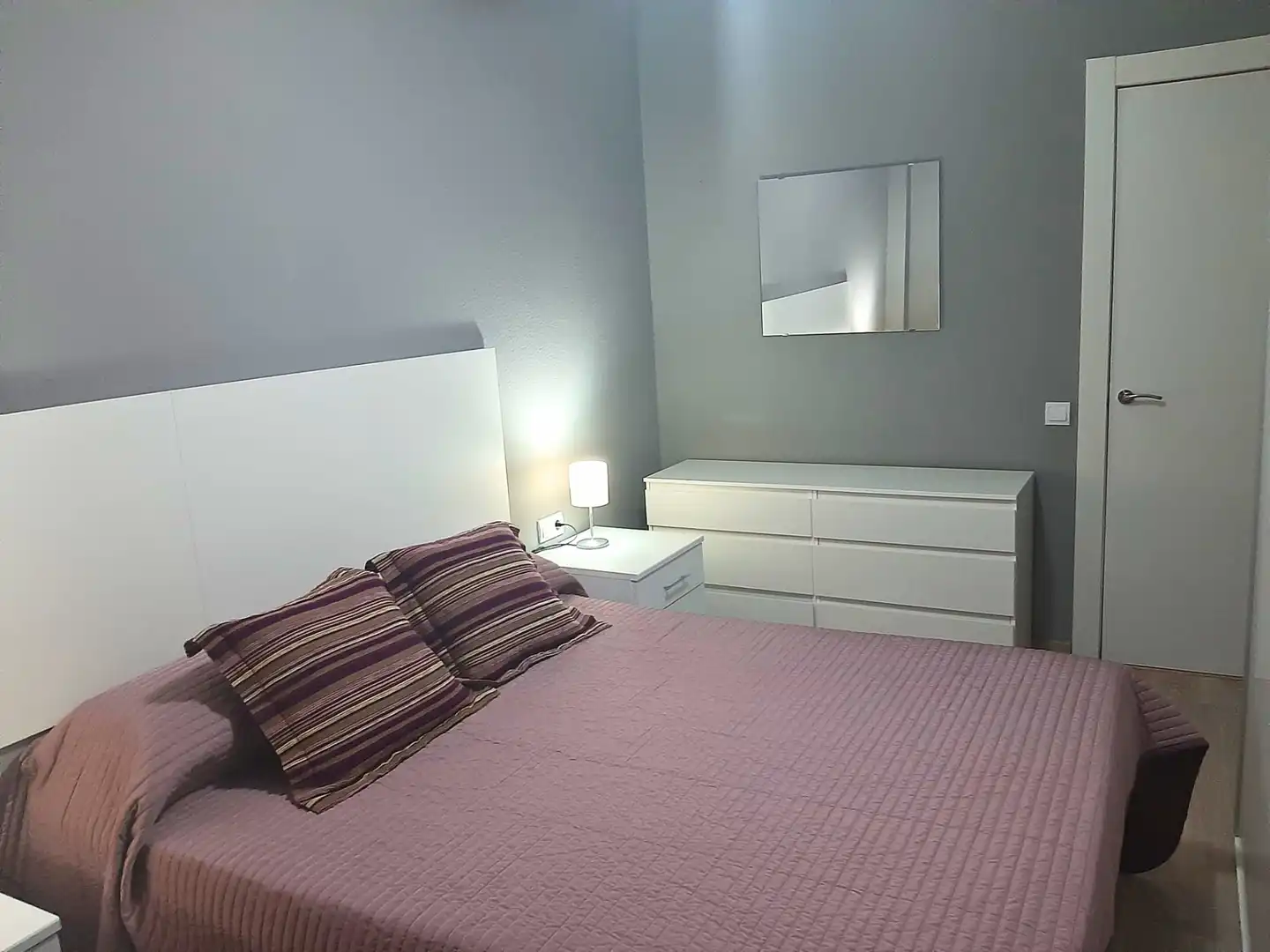 Bedroom of Flat for sale in Roquetas de Mar  with Terrace and Furnished