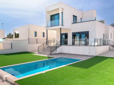 Villa con balcone in vendita a Casco urbano