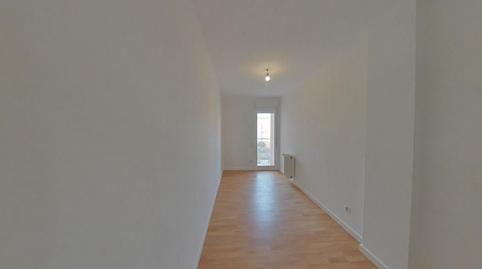 Foto 3 de Piso en venta en Cl Transversal Sexta Nº 32, 32, Villaverde Alto,  Madrid Capital