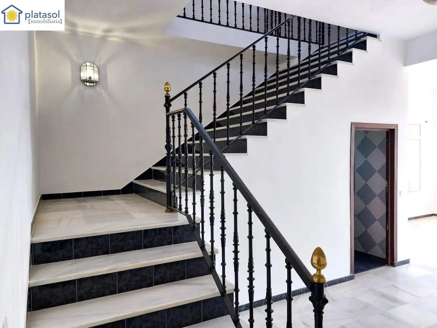 Chalet con piscina en venta en Calle ROMA, imagen 77