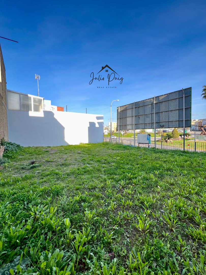 Residential zum Verkauf in La Puebla del Río