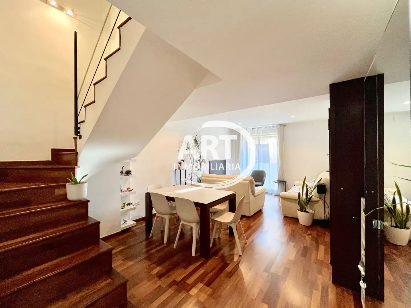 Sala de estar de Dúplex en venta en Rocafort con Aire acondicionado