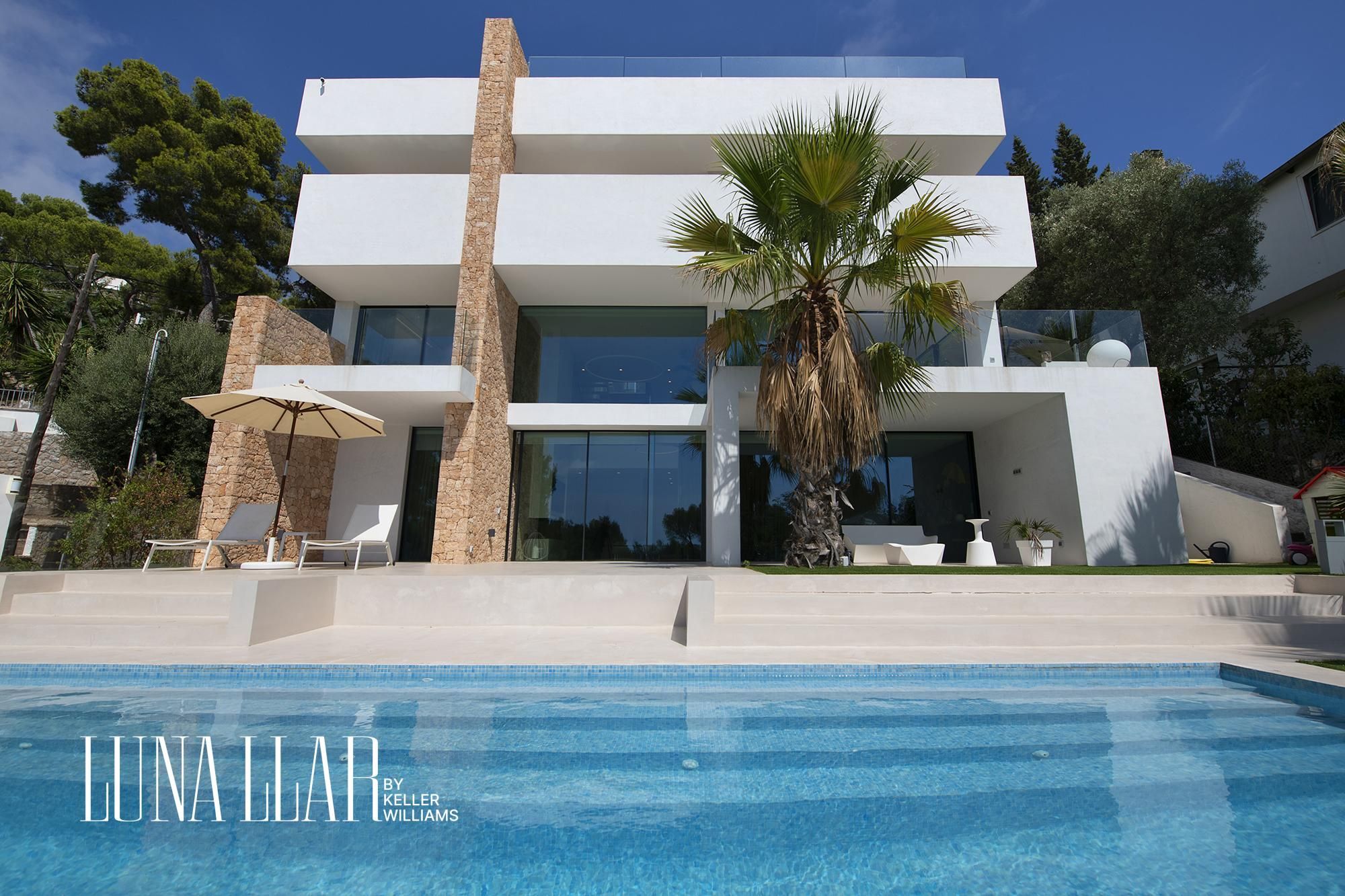 Exterior view of House or chalet for sale in Castelldefels  with Private garden, Terrace and Swimming Pool