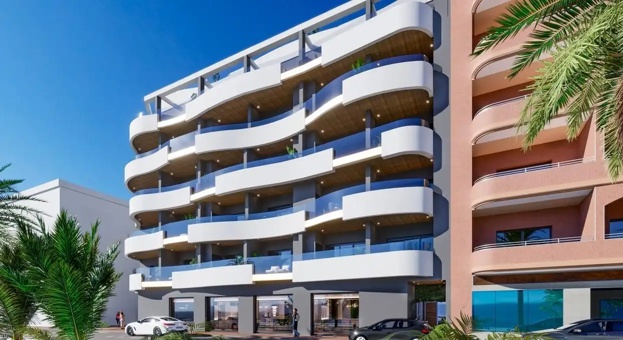 Vista exterior de Pis en venda en Cartagena amb Terrassa i Piscina comunitària