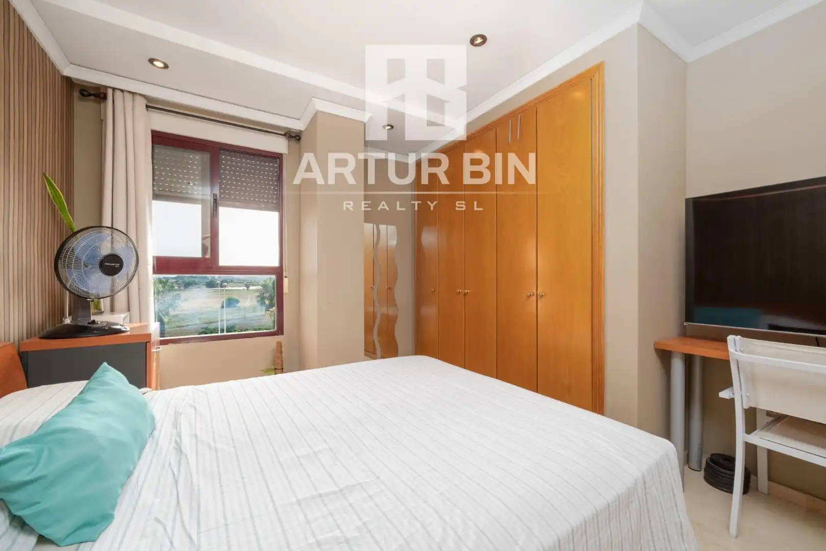 Habitación de Ático en venta en Valencia con Calefacción, Jardín privado y Terraza