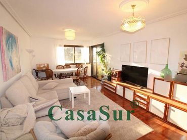 Piso con ascensor en venta en Calle de Bolivia