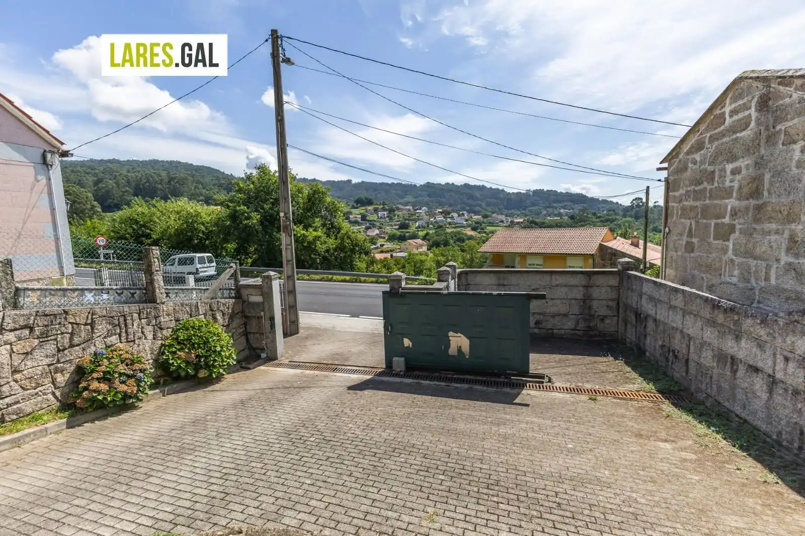Außenansicht von Haus oder Chalet zum Verkauf in Cangas  mit Heizung, Terrasse und Möbliert