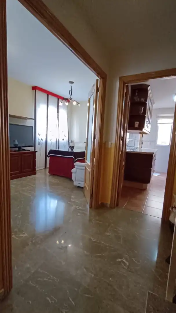 Habitación de Casa adosada de alquiler en La Zubia con Amueblado, Horno y Lavadora