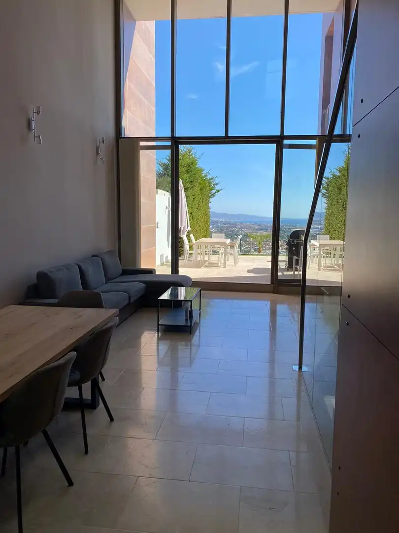 Terraza de Casa adosada de alquiler con opción a compra en Benahavís con Aire acondicionado, Terraza y Trastero
