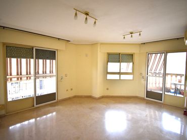 Flat with balcony for sale in Avinguda Ancha de Castelar