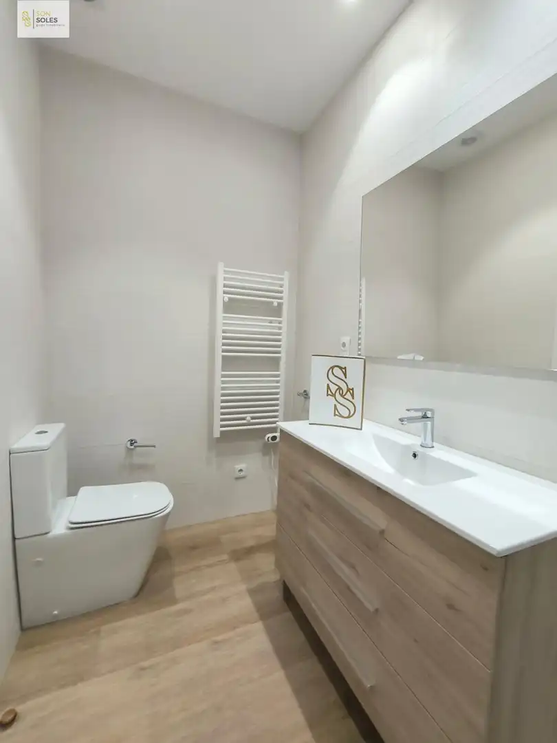 Baño de Piso de alquiler en Santander con Calefacción y Amueblado